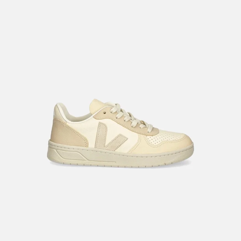 Veja WMNS V-10 - Multico Cashew Pierre