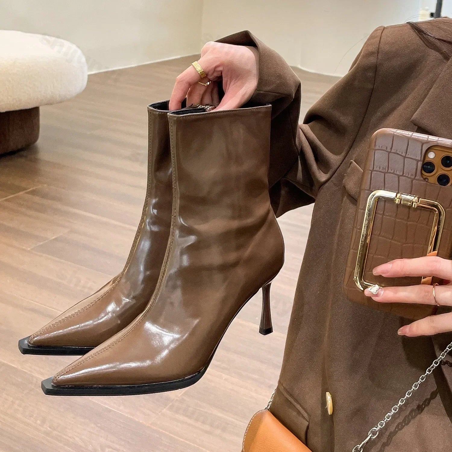Sohiwoo New Fashion Women Thin High Heels Short Boots Pointed Ankle Boots Ladies Autumn Winter Leather Side Zipper Sexy Party Pumps Sohiwoo New Fashion Women Thin High Heels Short Boots Pointed Ankle Boots Ladies Autumn Winter Leather Side Zipper Sexy Party Pumps