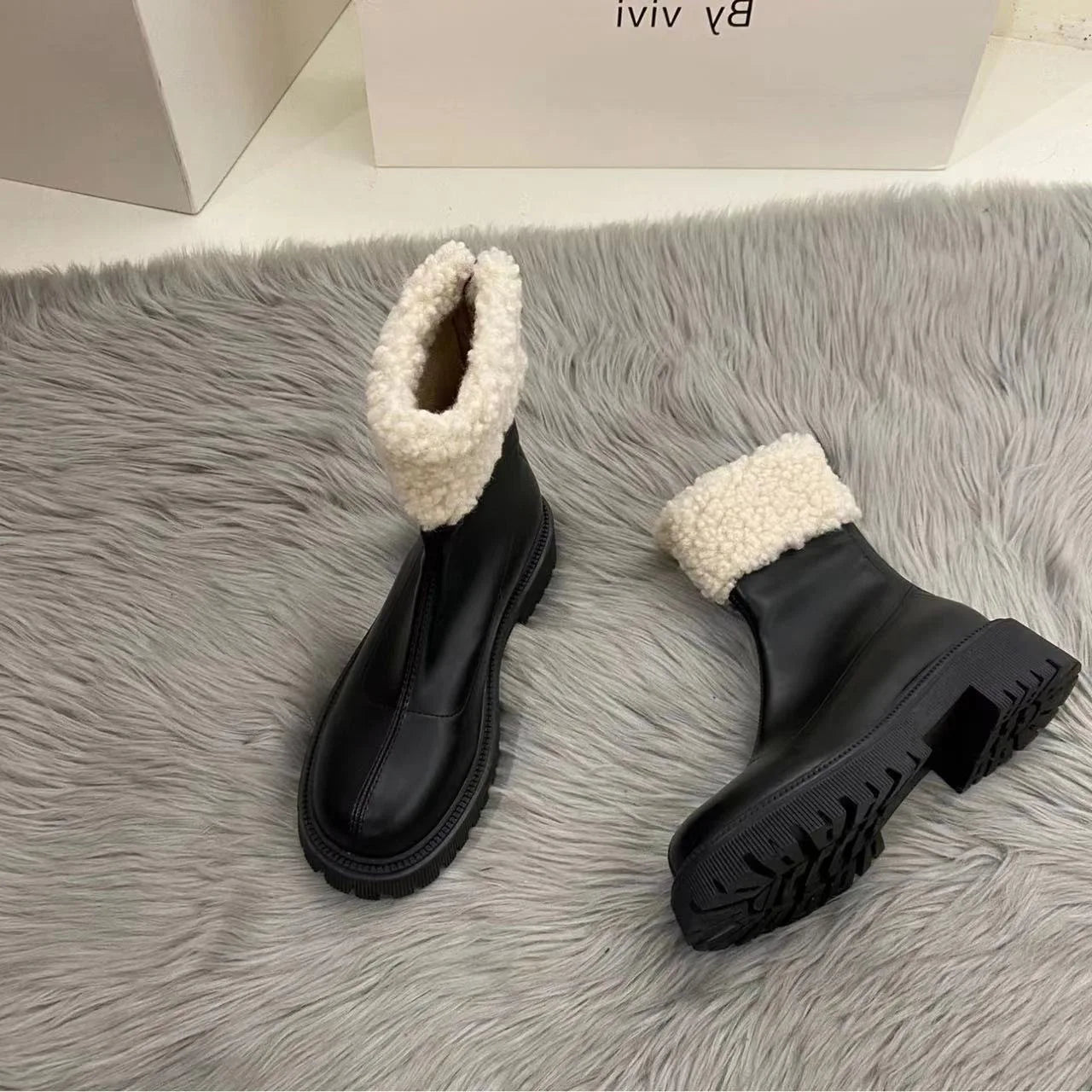 Short-Black
