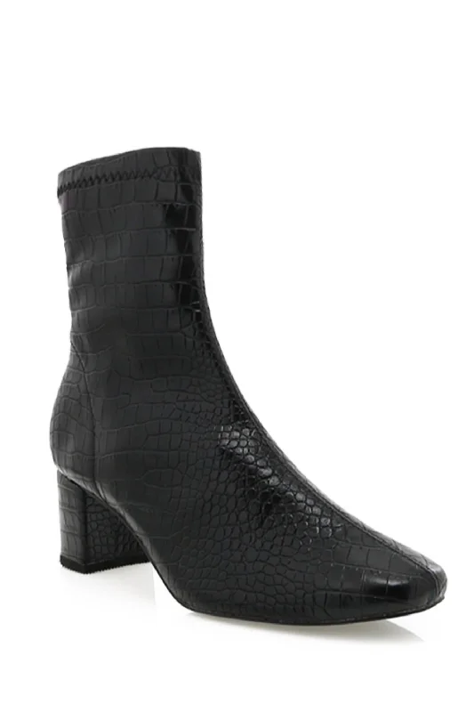 Jonas Croc Boots In Black