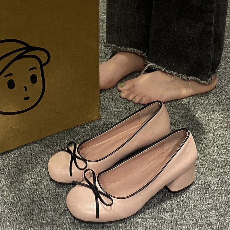 Advbridge Designers Butterfly-knot Women Pumps Fashion Shallow Slip On Thick Low Heel Sandalias Ladies Elegant Outdoor Mary Jane Shoes Advbridge Designers Butterfly-knot Women Pumps Fashion Shallow Slip On Thick Low Heel Sandalias Ladies Elegant Outdoor Mary Jane Shoes