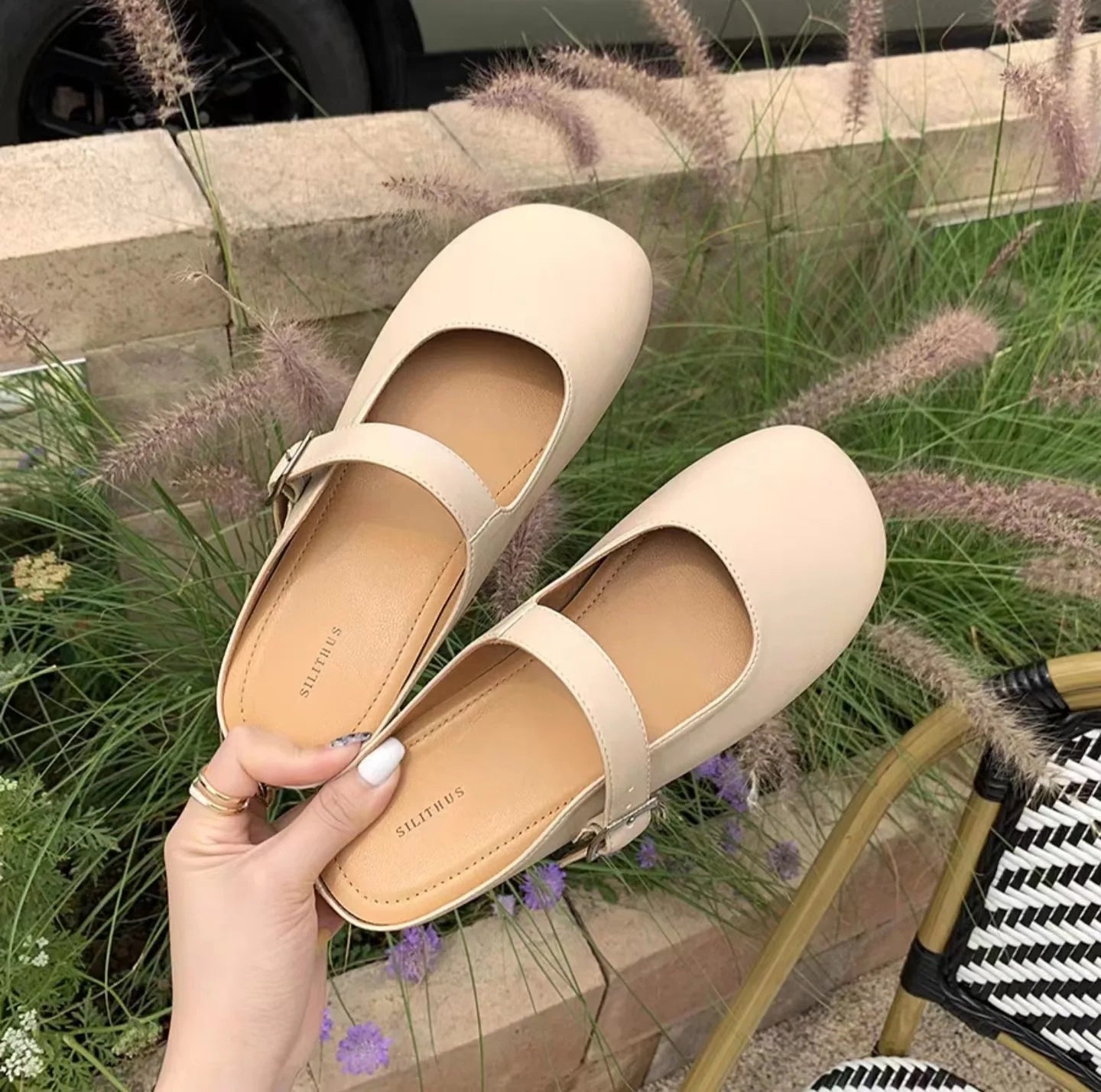 apricot slippers