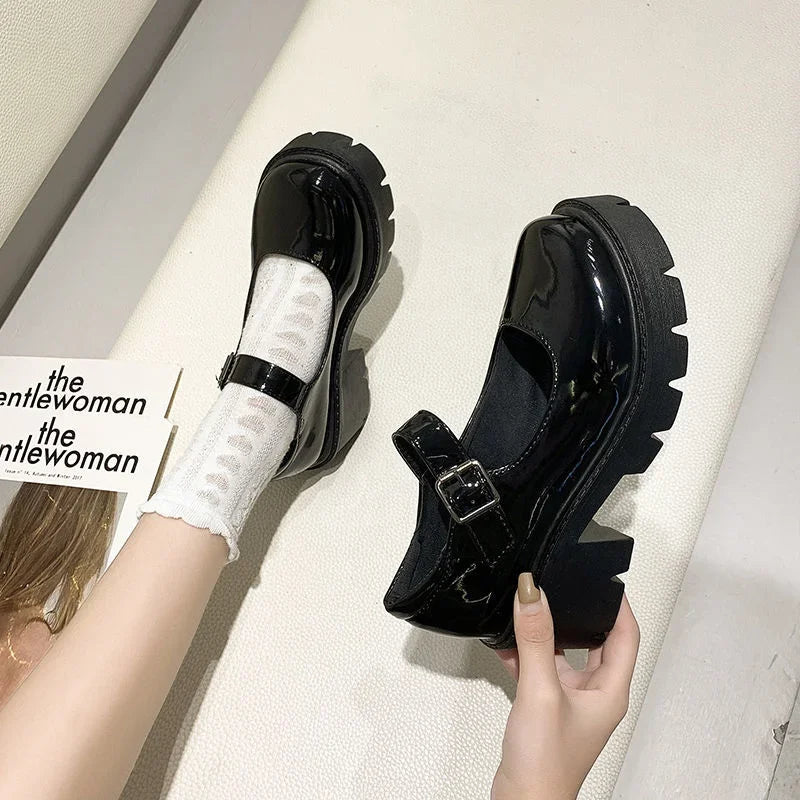 Sohiwoo Lolita Shoes Japanese Girl Platform Black high heels fashion Round Toe Mary Jane Women Patent faux Leather Student Cosplay Shoes Sohiwoo Lolita Shoes Japanese Girl Platform Black high heels fashion Round Toe Mary Jane Women Patent faux Leather Student Cosplay Shoes