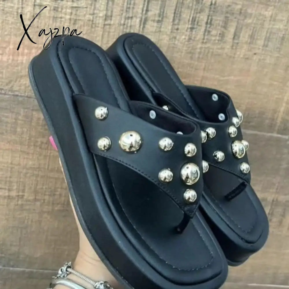 Summer New Rivet Herringbone Thick-soled Women's Slippers 2024 Large Size Flat-bottomed Square-toed Sandals