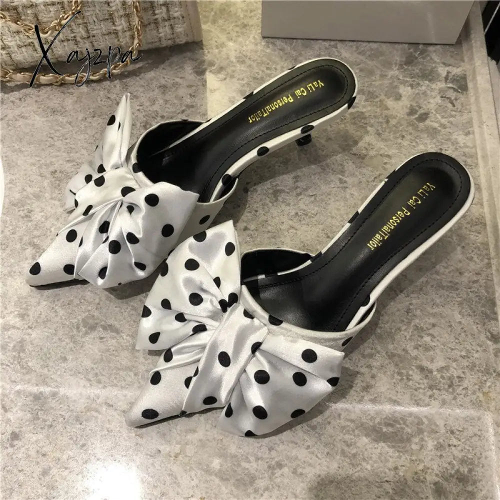 White dots