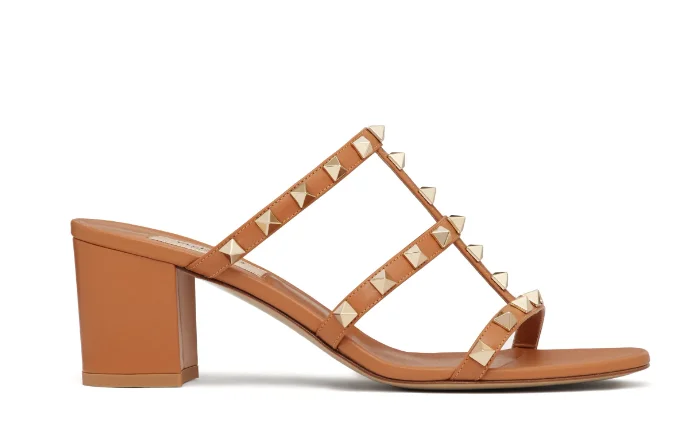 Valentino Garavani Women's Rockstud 60mm leather sandals Cognac