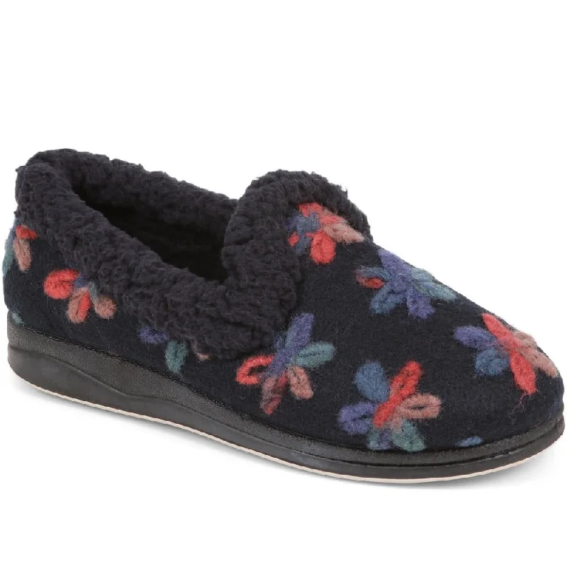 Fleece Lined Slippers - QING38014 / 324 191
