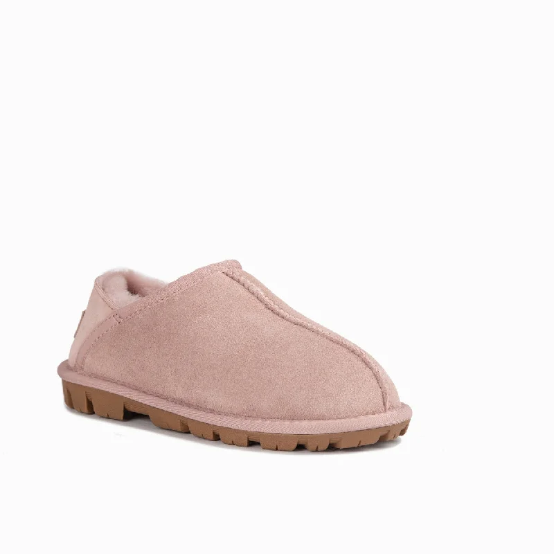 ROSY BROWN