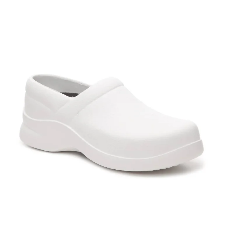 Unisex Boca Clog - Wide Width In White