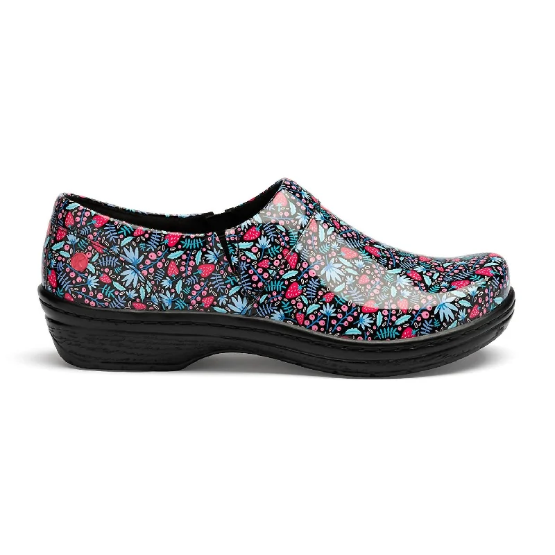 Women's Mission Clog - Wide Width In Strawberry Fields