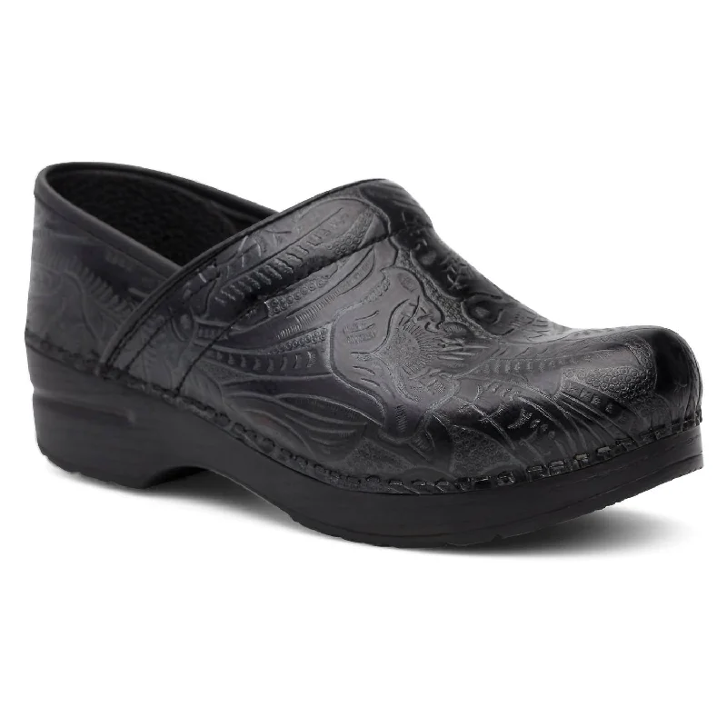 Women's Professional Clog - Medium Width In Black Tooled