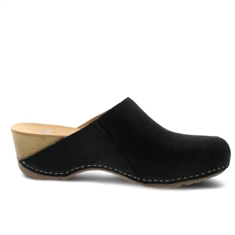 Women's Talulah Clog In Black