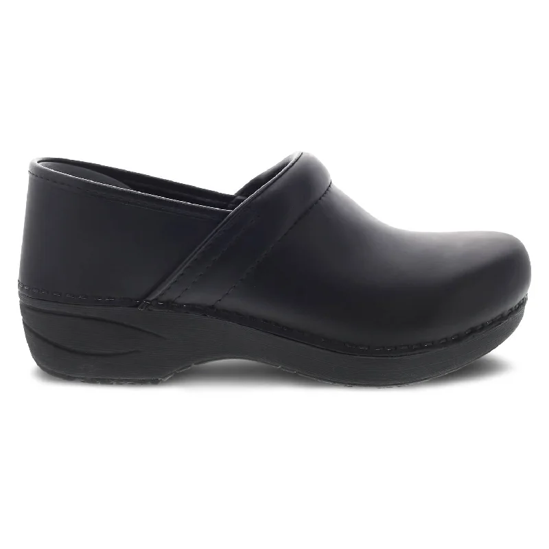 Women's Xp 2.0 Clog - Medium Width In Black Waterproof Pull Up