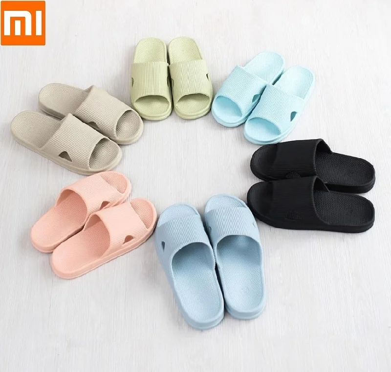 Youpin One cloud family slippers men women Home bathroom slippers soft bottom indoor home Sand drag Non-slip wear Bathing slippe Youpin One cloud family slippers men women Home bathroom slippers soft bottom indoor home Sand drag Non-slip wear Bathing slippe